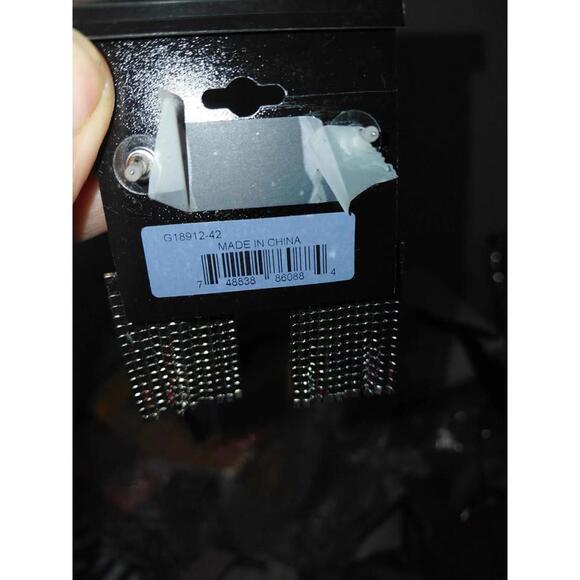 Guess earrings - Picture 2 of 2